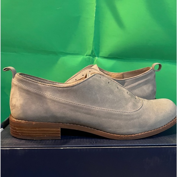 Splendid Gray Leather No Tie Slip on Oxfords size 9 - Picture 12 of 16
